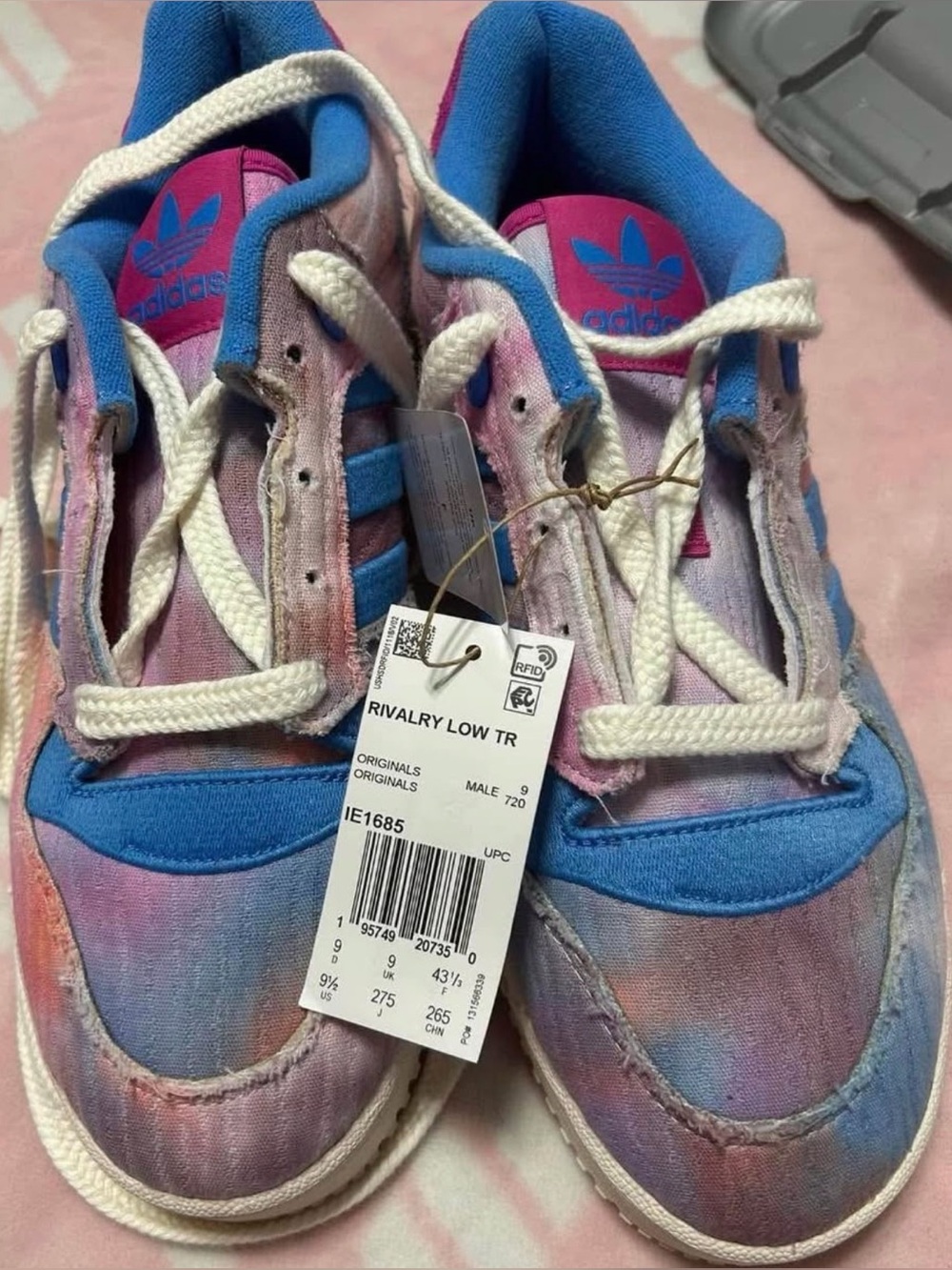 Men’s Adidas Rivalry Low Tr Wonder Quartz Pulse Blue Semi Coral Fusion IE1685